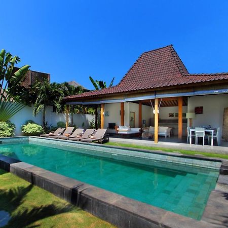 Villa Tinn Tamm By Optimum Bali Villas Seminyak Kültér fotó